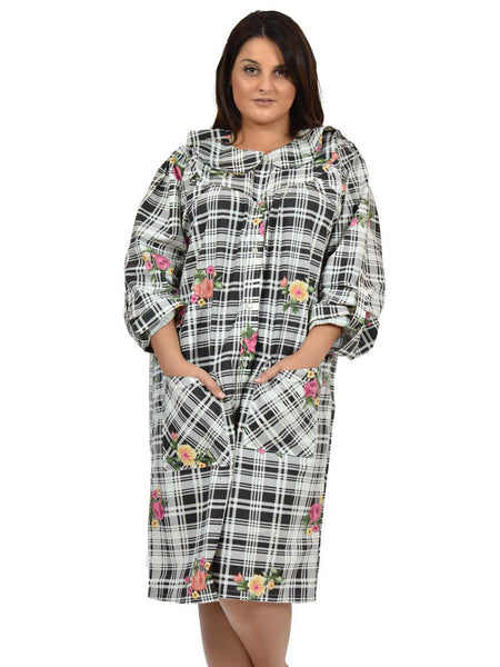 Women's House Dress in a Black-and-White Print