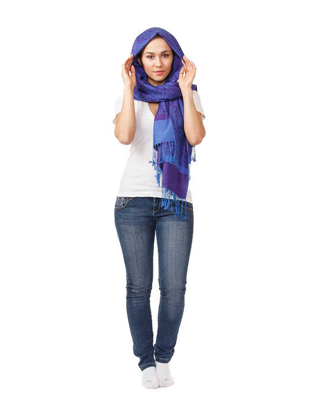 Women's Pashmina Scarf / Wrap / Shawl in Blue Paisley